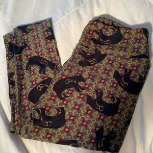 LuLaRoe retired rare Aztec Bear leggings Buttery soft & super stretchy! One size